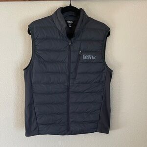 Eddie Bauer Down 550 Puffer Vest Men’s M Grey Outdoor Layer Camping Gorpcore